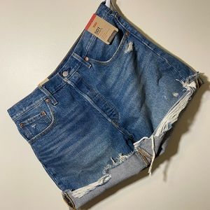 NWT Levi’s 501 High Rise Jean Shorts